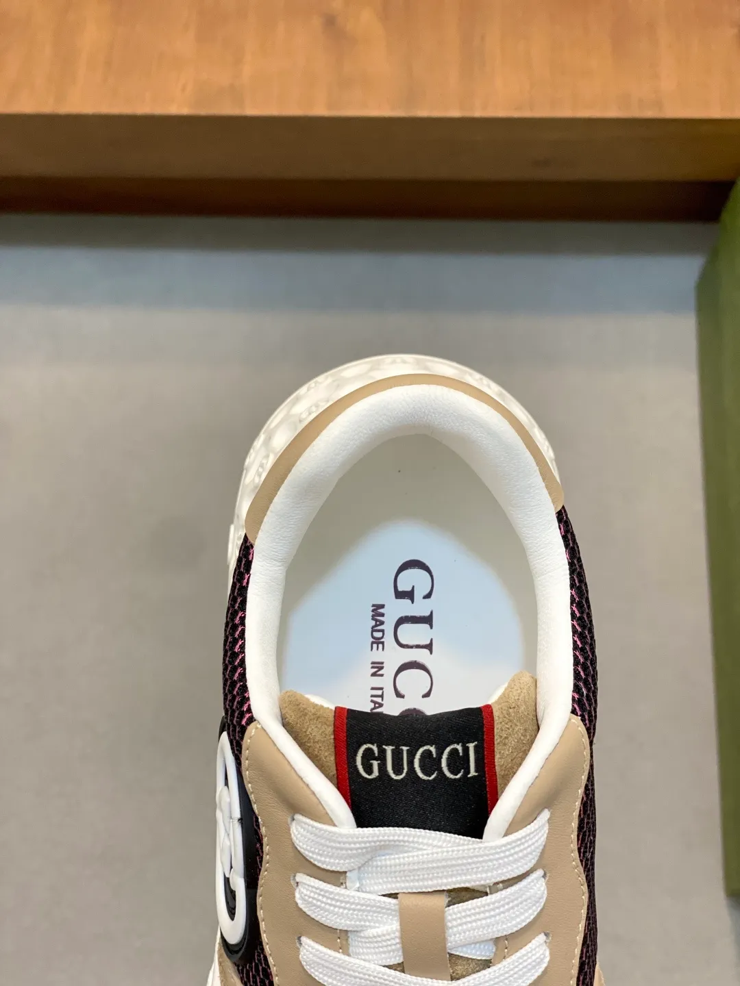 Men's shoes 💰780 [Gucci] Gucci - High-end quality original order - Upper: Napa calfskin, pebbled calfskin, computer embroidered brand totem - Inner: water-dyed cowhide - Outsole: ultra-light TPU·rubber; two-color molded outsole -Super high quality control·Fine workmanship: highlighted (high-end·luxury·grade) -Size: 38-44 (38 45 can be customized)